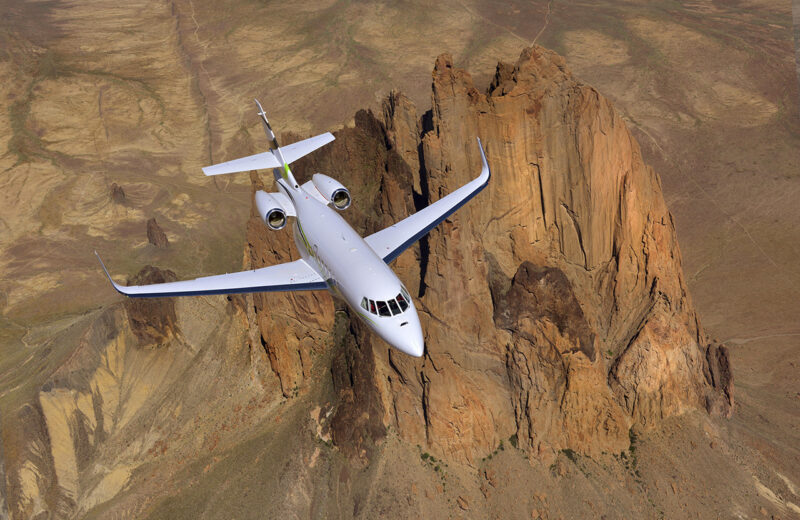 Dassault Falcon 2000S business jet.