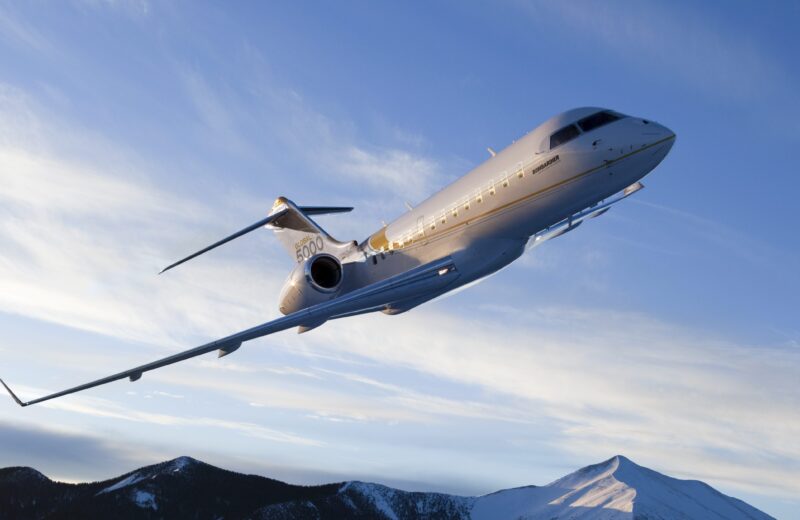 Bombardier Global 5000.