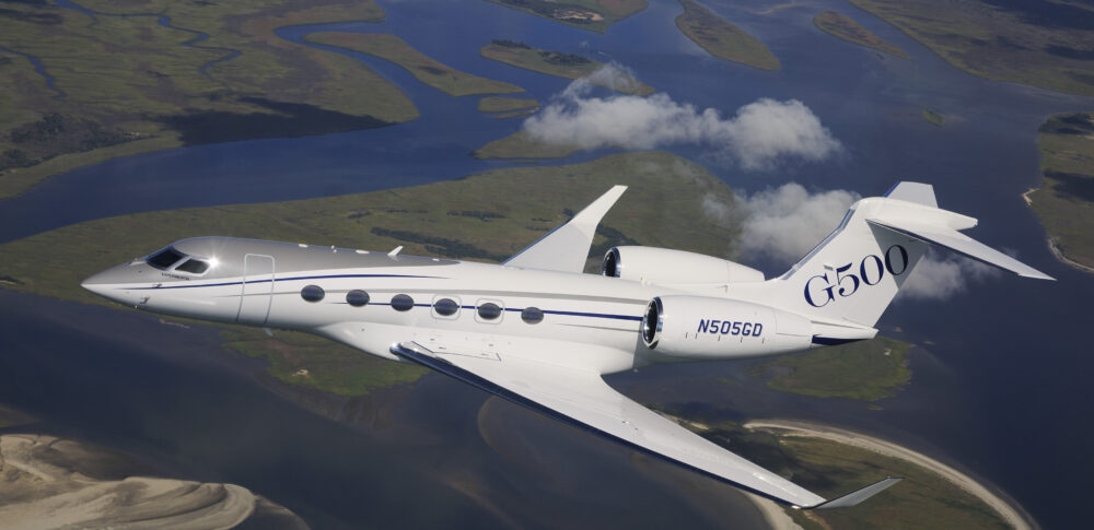 Gulfstream's G500 is now certified to make steep approaches.